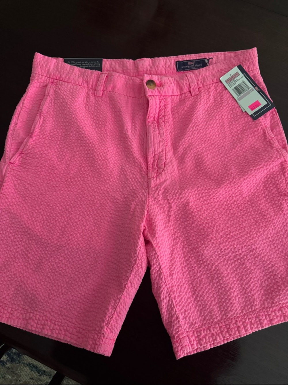 32 inch waist Vineyard vines hot Pink Textured Shorts/ linen - Classic Casual